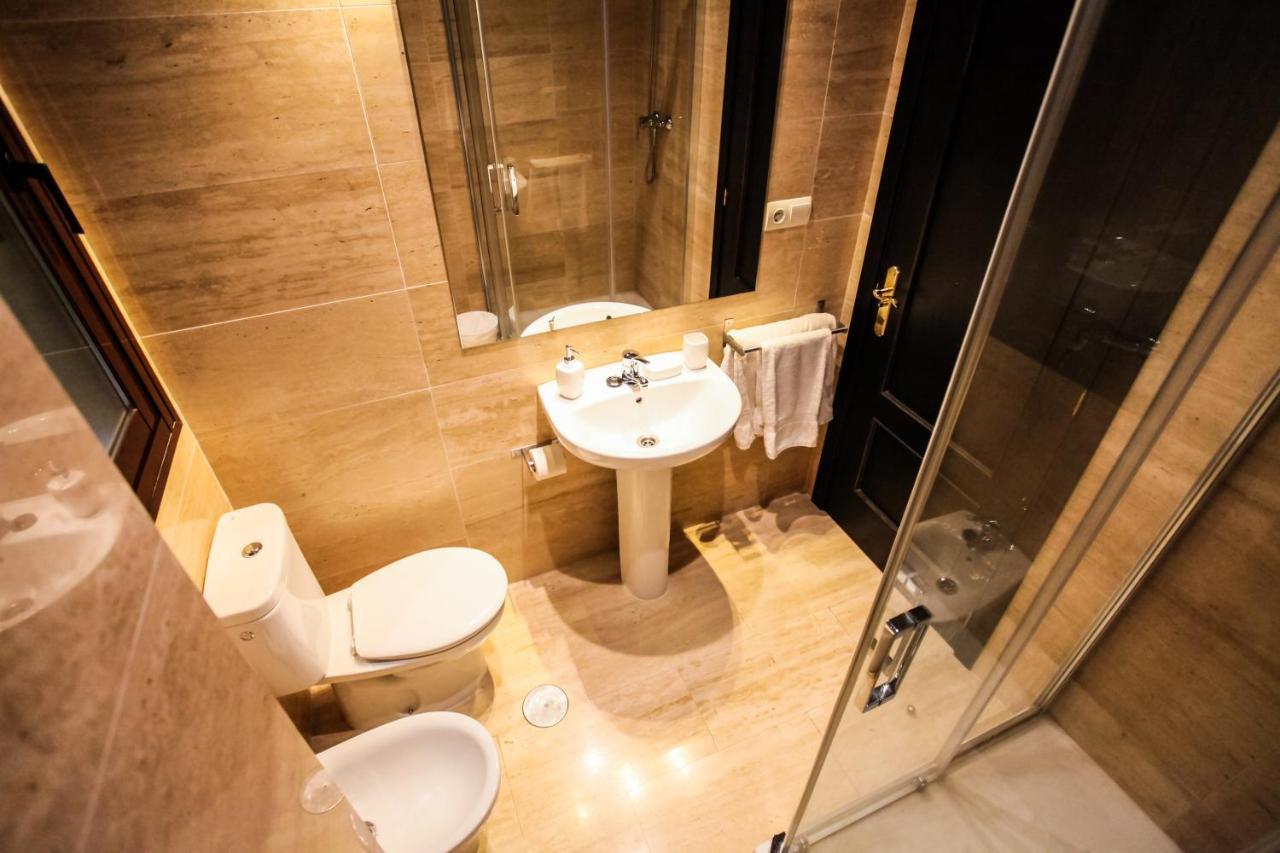 Carreteria Center Apartments มาลากา ภายนอก รูปภาพ